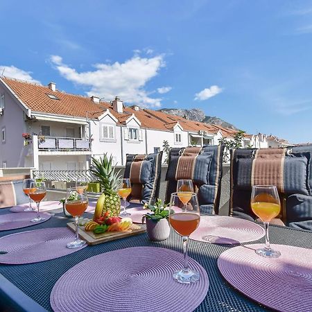 Apartment Ela Omis Ngoại thất bức ảnh