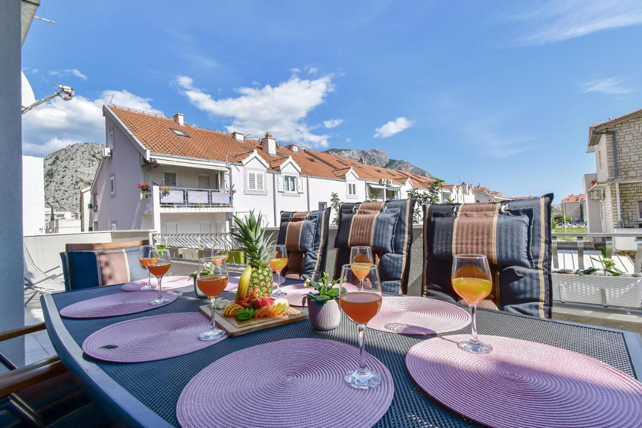 Apartment Ela Omis Ngoại thất bức ảnh