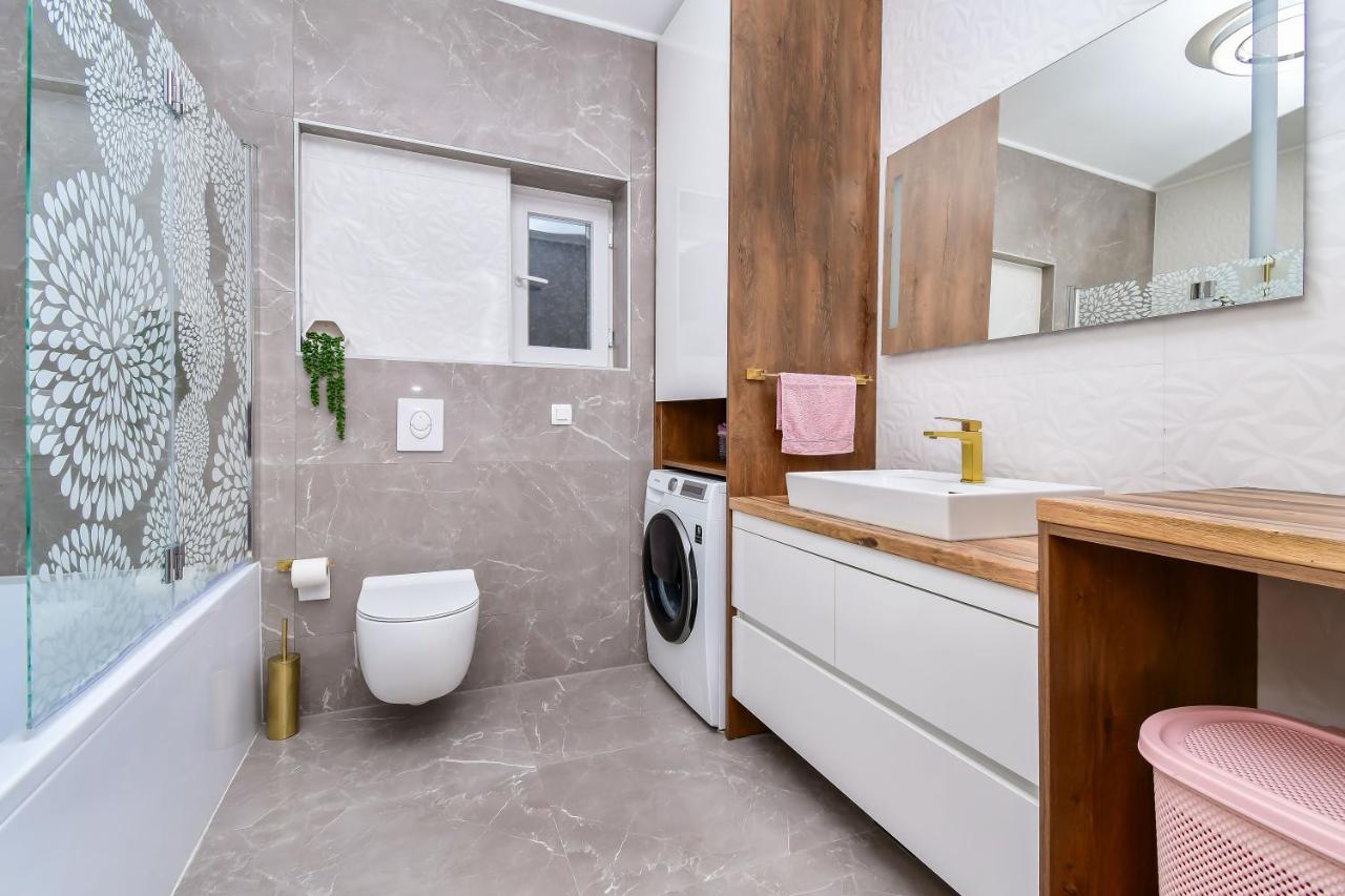 Apartment Ela Omis Ngoại thất bức ảnh