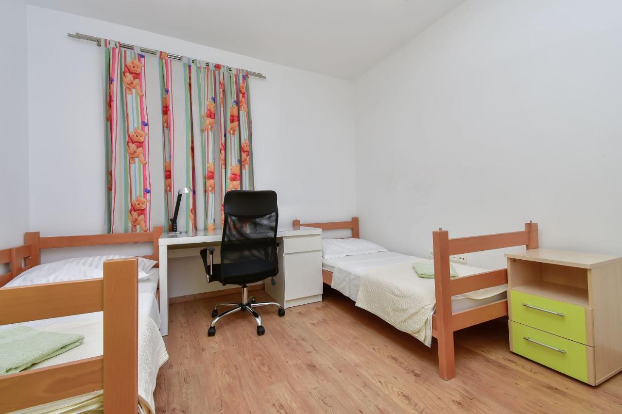 Apartment Ela Omis Ngoại thất bức ảnh