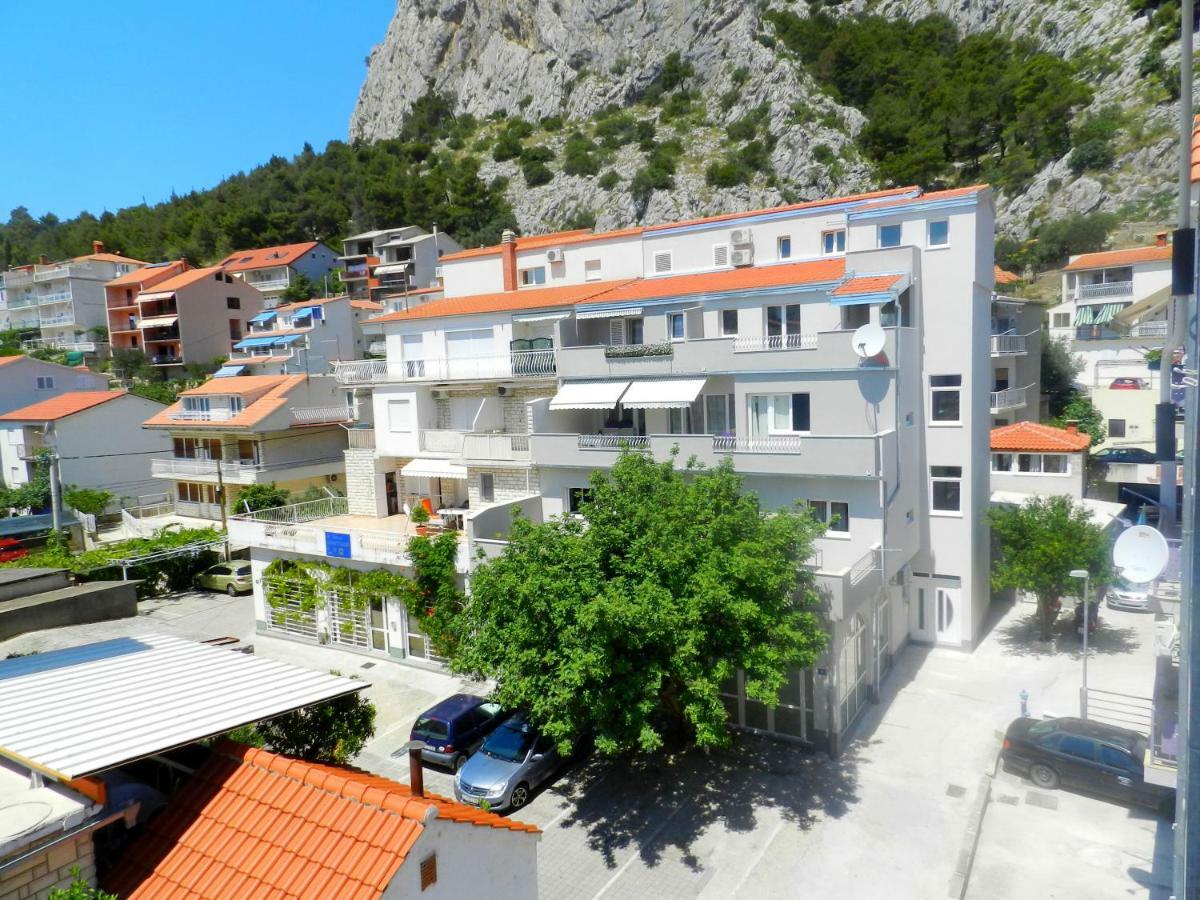Apartment Ela Omis Ngoại thất bức ảnh